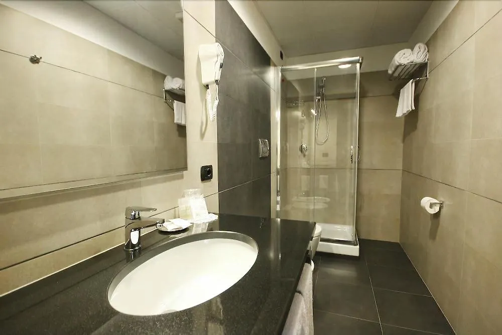 **** מלון מסינה Guest House Residence איטליה